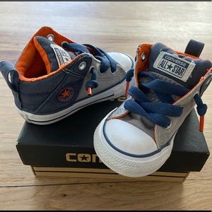 Converse All Star infant size 5 shoes